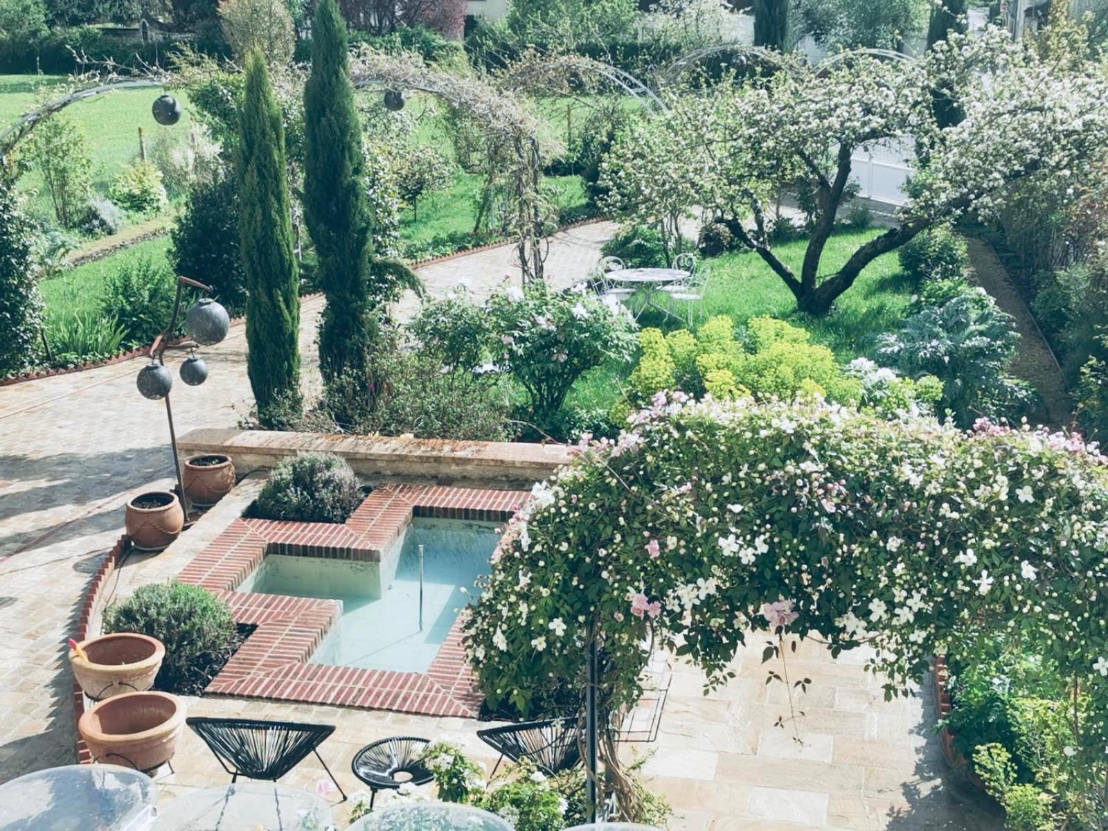 Orpheus Lodge Giverny Exterior photo
